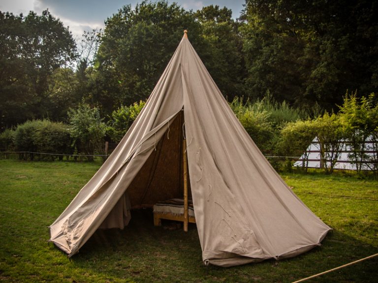 Conical tents – Sew-mill – Historical linen tents